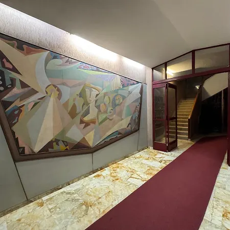 Stellar Guest house